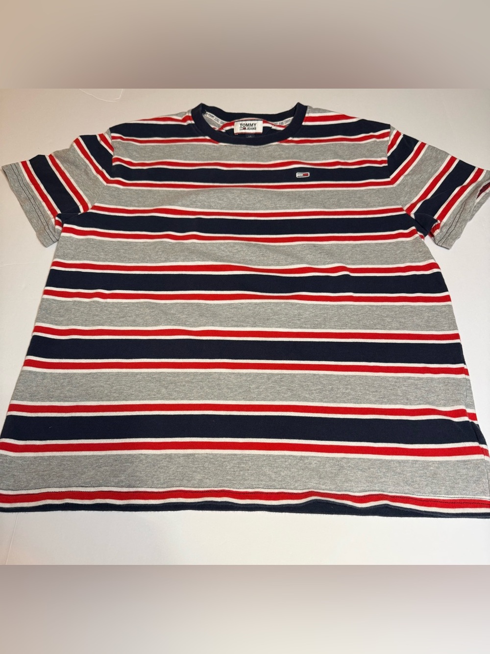 Vintage Tommy Jeans T-Shirt Red Striped Hilfiger Embroidered Men’s Tee Size M